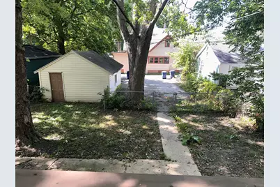 607 Leonard Avenue, Dekalb, IL 60115 - Photo 3