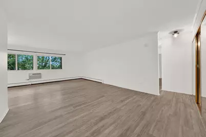 10015 Beverly Drive #404, Skokie, IL 60076 - Photo 11