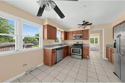 370 Prairie Avenue, Calumet City, IL 60409 - Photo 19