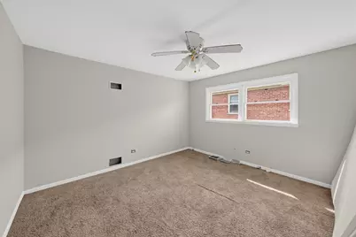 370 Prairie Avenue, Calumet City, IL 60409 - Photo 23