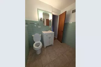 10763 S Longwood Drive, Chicago, IL 60643 - Photo 3
