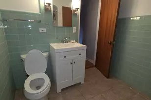 10763 S Longwood Dr, Chicago, IL 60643 - Photo 3