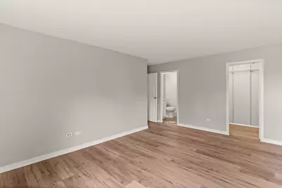 924 S Lake Court #105, Westmont, IL 60559 - Photo 15