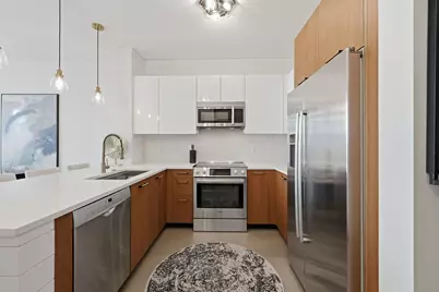 1901 S Calumet Avenue #2411, Chicago, IL 60616 - Photo 3