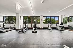 4850 S Lake Park Ave, Chicago, IL 60615 - Photo 17