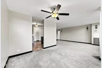 4850 S Lake Park Avenue #308B, Chicago, IL 60615 - Photo 9