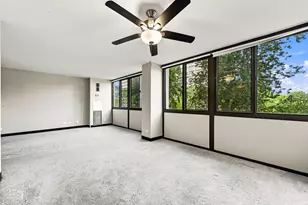 4850 S Lake Park Ave, Chicago, IL 60615 - Photo 7