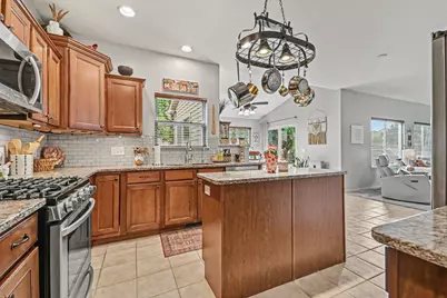 2210 Hagaman Lane, Montgomery, IL 60538 - Photo 5