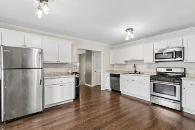 875 Larkdale Row, Wauconda, IL 60084 - Photo 7