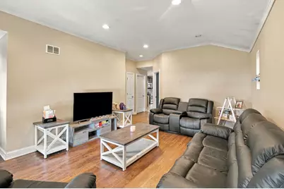 5214 Enfield Avenue, Skokie, IL 60077 - Photo 3
