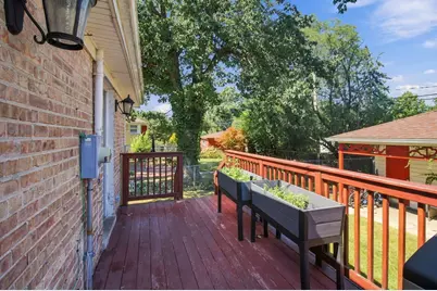 5214 Enfield Avenue, Skokie, IL 60077 - Photo 17