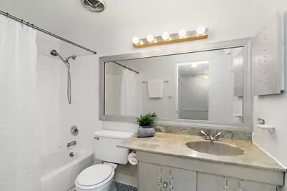 1961 Governors Lane, Hoffman Estates, IL 60169 - Photo 19