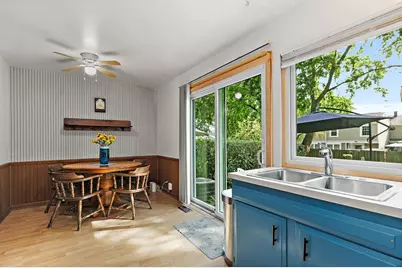 1961 Governors Lane, Hoffman Estates, IL 60169 - Photo 13