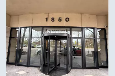 1850 N Clark Street #810, Chicago, IL 60614 - Photo 1