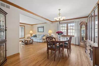 7802 Sawyer Road, Darien, IL 60561 - Photo 7