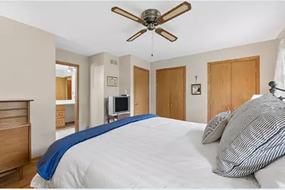 7802 Sawyer Road, Darien, IL 60561 - Photo 13