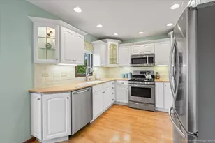 15254 Coventry Ct, Orland Park, IL 60462 - Photo 7
