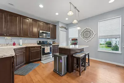 [Address not provided], South Elgin, IL 60177 - Photo 5