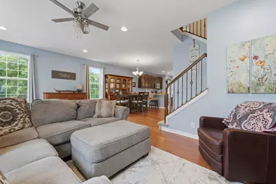 [Address not provided], South Elgin, IL 60177 - Photo 13