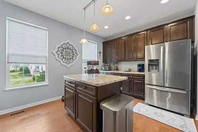 [Address not provided], South Elgin, IL 60177 - Photo 7