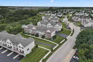 [Address not provided], South Elgin, IL 60177 - Photo 31