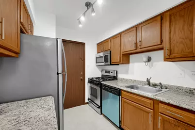 6430 Pamela Lane #12, Chicago Ridge, IL 60415 - Photo 5