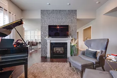 1945 Jordan Terrace, Buffalo Grove, IL 60089 - Photo 7