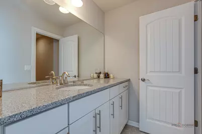 1945 Jordan Terrace, Buffalo Grove, IL 60089 - Photo 33