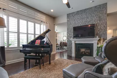 1945 Jordan Terrace, Buffalo Grove, IL 60089 - Photo 5