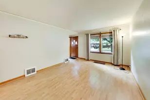 11449 S Fairfield Ave, Chicago, IL 60655 - Photo 5