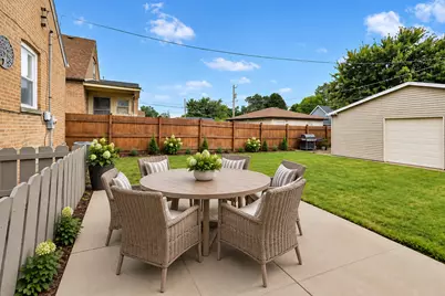 11449 S Fairfield Avenue, Chicago, IL 60655 - Photo 35