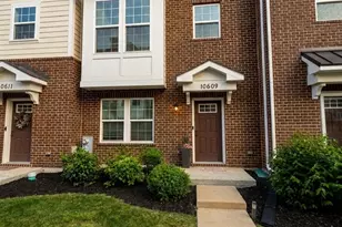10609 PAIGE Cir, Orland Park, IL 60462 - Photo 1