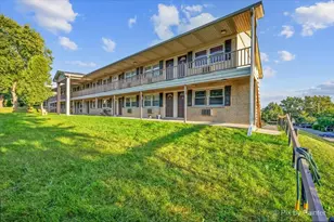 821 Bode Rd, Elgin, IL 60120 - Photo 25