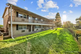 821 Bode Rd, Elgin, IL 60120 - Photo 21