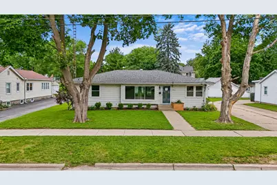 401 W Madison Street, Belvidere, IL 61008 - Photo 3