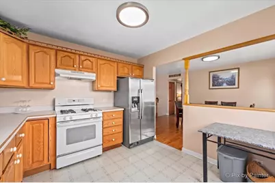 401 Longford Drive, Elgin, IL 60120 - Photo 5