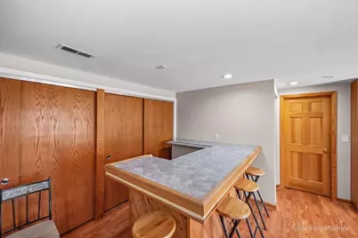 401 Longford Drive, Elgin, IL 60120 - Photo 23