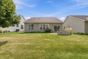1119 Heathrow Ln, Aurora, IL 60502 - Photo 29
