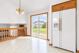 6035 Kathryn Ln, Matteson, IL 60443 - Photo 9