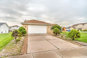 6035 Kathryn Ln, Matteson, IL 60443 - Photo 3