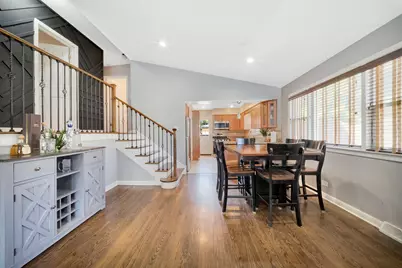 10536 S Kostner Avenue, Oak Lawn, IL 60453 - Photo 5