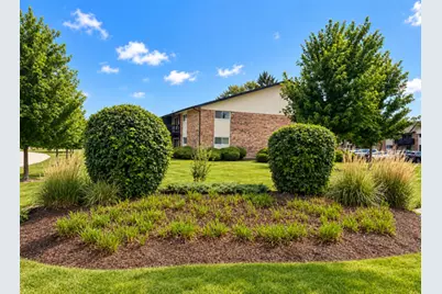 4A Kingery Quarter #203, Willowbrook, IL 60527 - Photo 13