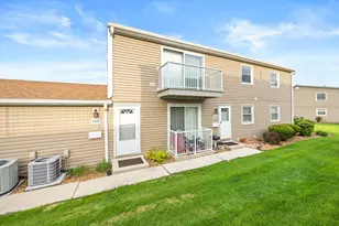 7929 163rd Ct, Tinley Park, IL 60477 - Photo 1