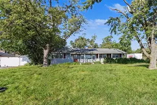 18650 Lee St, Country Club Hills, IL 60478 - Photo 3
