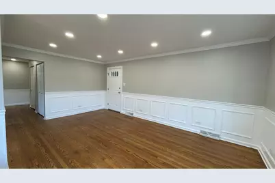 17210 Hawthorne Drive, East Hazel Crest, IL 60429 - Photo 3