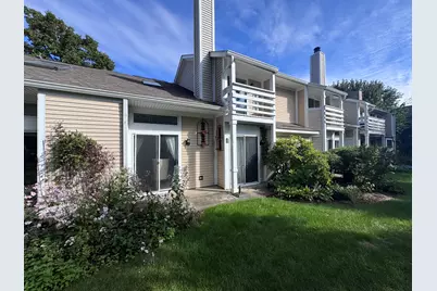 1059 Courtland Drive, Buffalo Grove, IL 60089 - Photo 17
