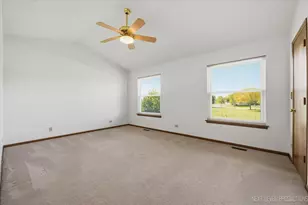 923 Ridge Trail, Carol Stream, IL 60188 - Photo 13