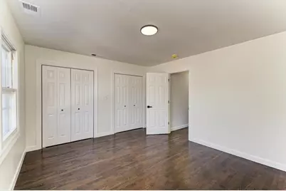 6218 W Foster Avenue, Chicago, IL 60630 - Photo 25