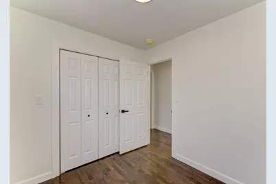 6218 W Foster Avenue, Chicago, IL 60630 - Photo 23