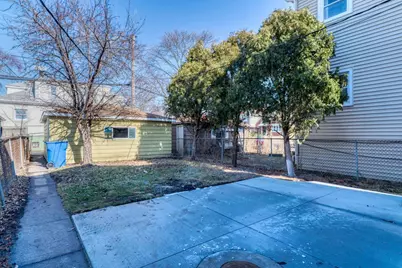 6218 W Foster Avenue, Chicago, IL 60630 - Photo 35